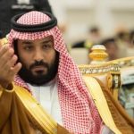 ..بوادر انقلاب سعودي .. أمير يرسم خطة الإطاحة بسلمان وابنه ويكشف أسرارًا خطيرة عن الأسرة المالكة