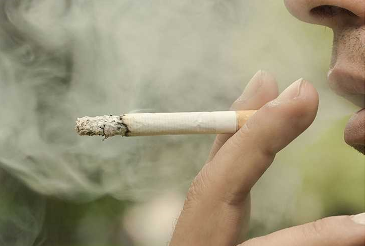 آثار التدخين رسالة جامعية