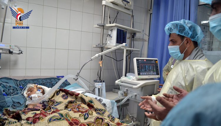 وزير الصحة يتفقد أحوال الأطفاللمركز اللوكيميا بمستشفى الكويت20