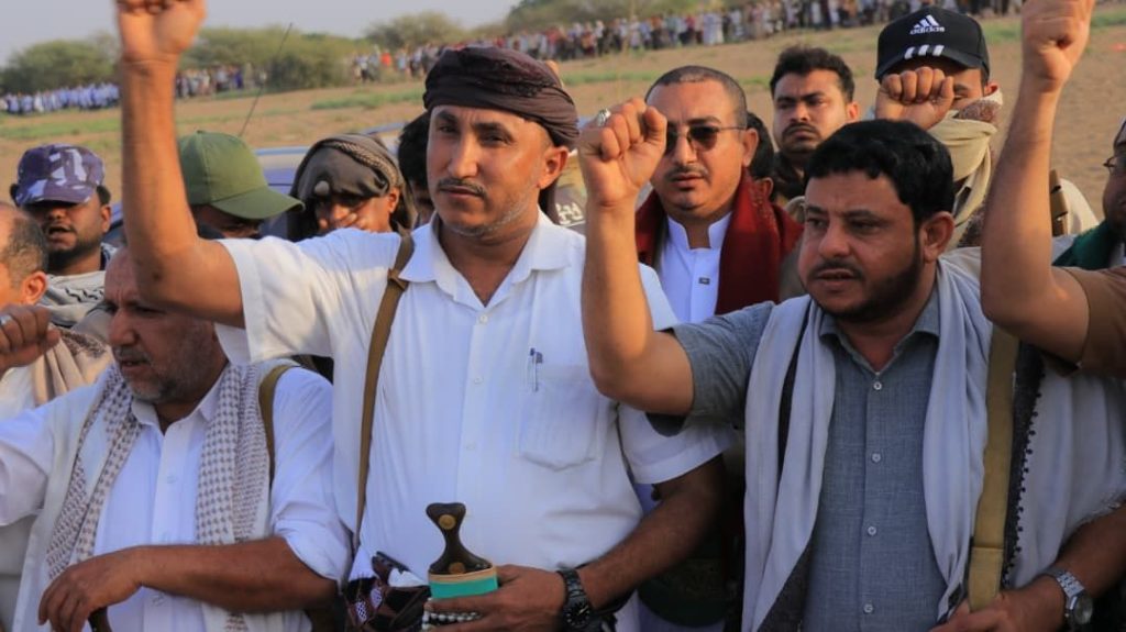 برفقة المحافظ اللواء عطيفي